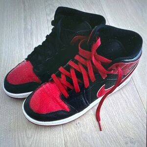 Nile bred shoes